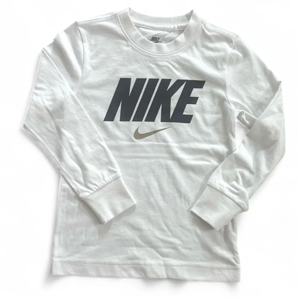 Nike 2 Piece Set Long Sleeve Logo Tee & Navy Jogger Pants Boys Size 4 NWT